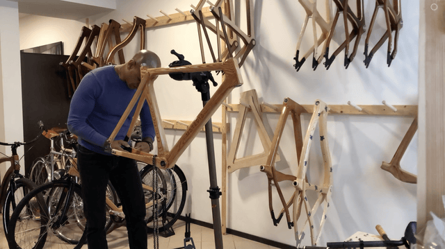How-to assemble your freshly arrived wooden bike